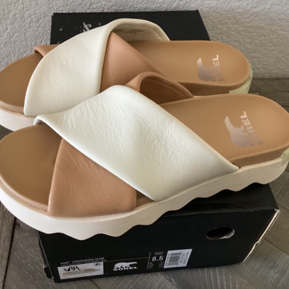 SOREL Viibe Crisscross Slide Sandals, size 8.5 - Picture 4 of 10